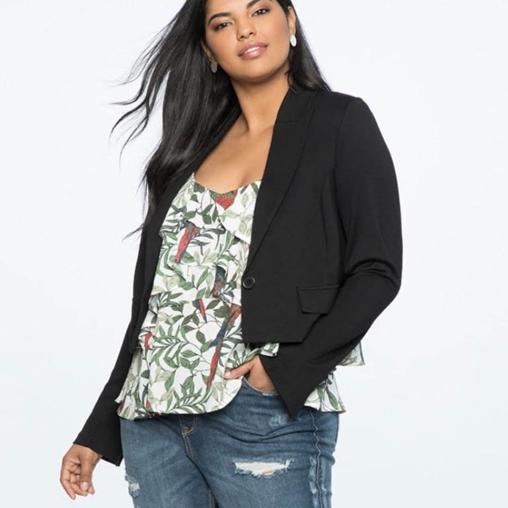 Eloquii Cropped Cross-Back Blazer